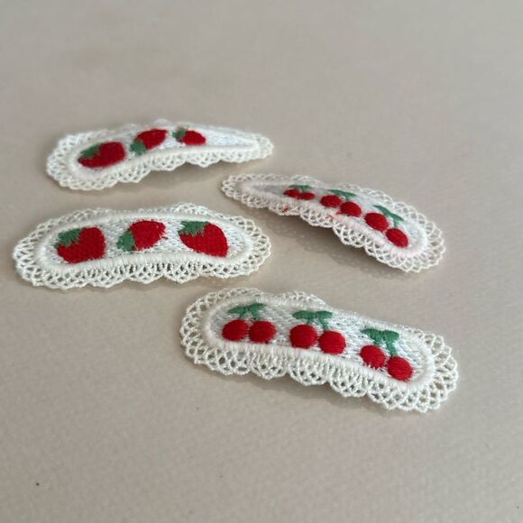 Boho cherry hear clip M1161 - Picture 4 of 6